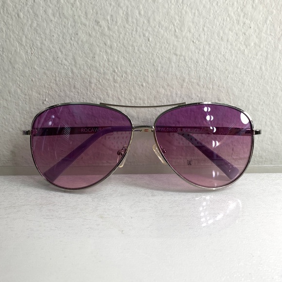 Rocawear Accessories - Rocawear Aviator Sunglasses